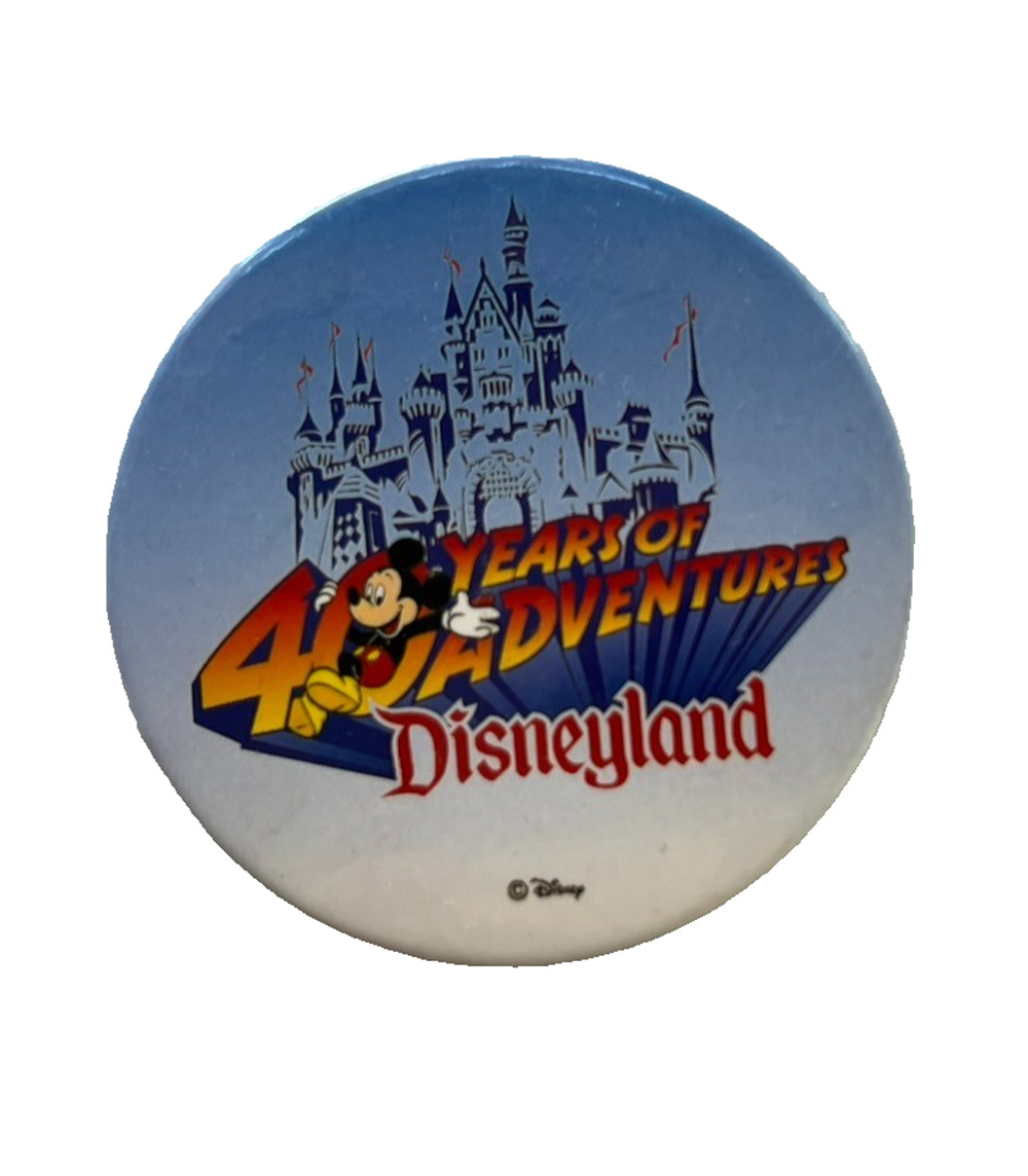 Disneyland Pin Button 40 years of Adventure Mickey Mouse Disney Anniversary